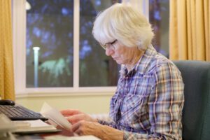 Nine in 10 high-risk pension funds fail to beat FTSE 100 over five years